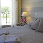 Hotel La Bastide D'iris 4*
