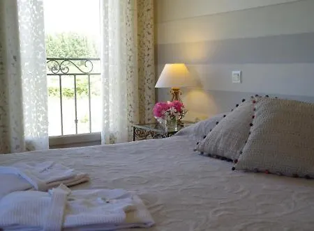 Hotel La Bastide D'iris 4*