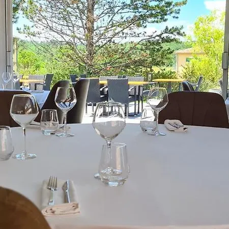 酒店 La Bastide D'iris 4*