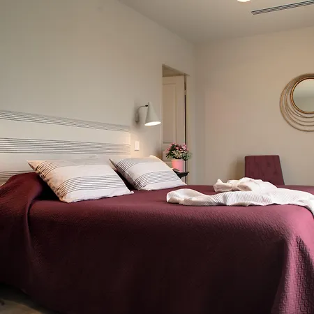 Hotel La Bastide D'iris 4*