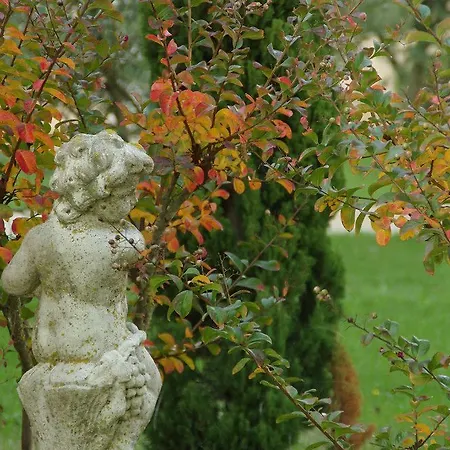 Hotel La Bastide D'iris 4*