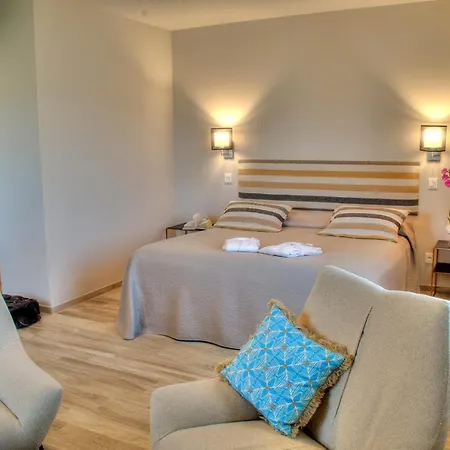 La Bastide D'iris 酒店 4*